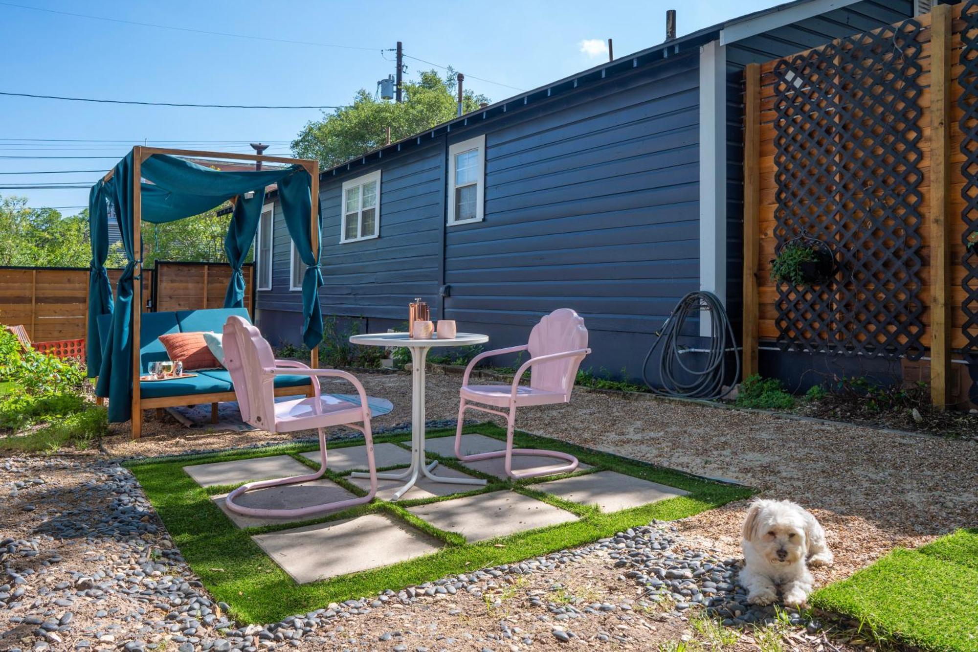 Artsy, Private Gem Near Iconic South Congress Apartment Остин Екстериор снимка